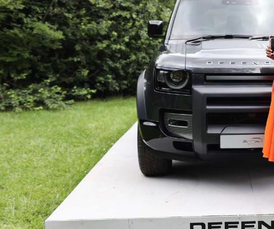 LAND ROVER project photograph from the TEKQ profile